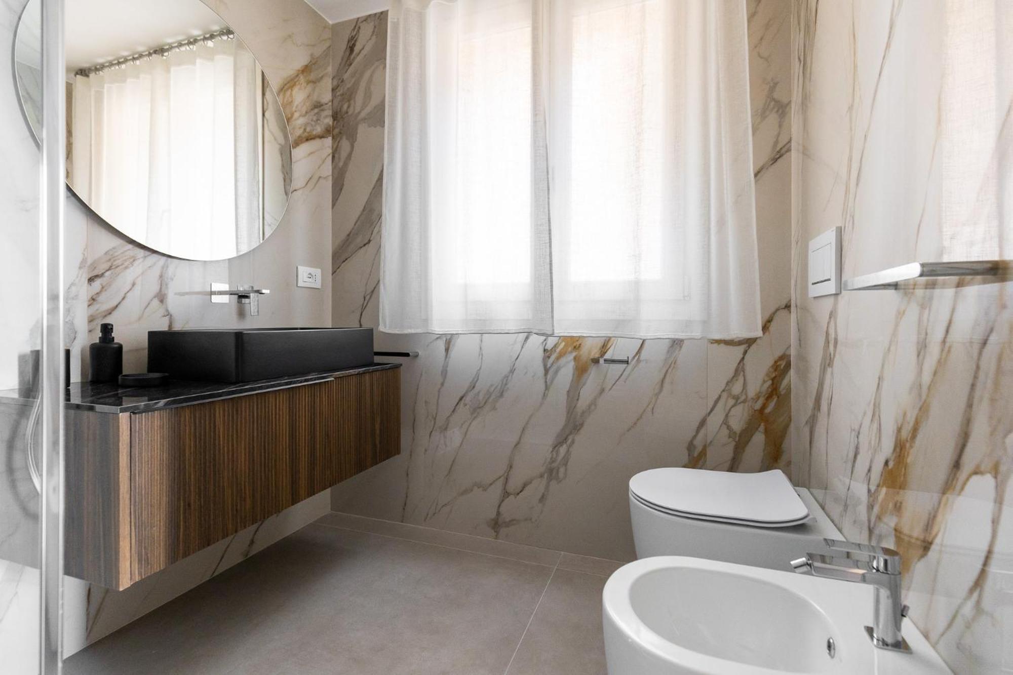 San Martino - Luxury Apartments By Design Club Collection Bologna Exterior photo
