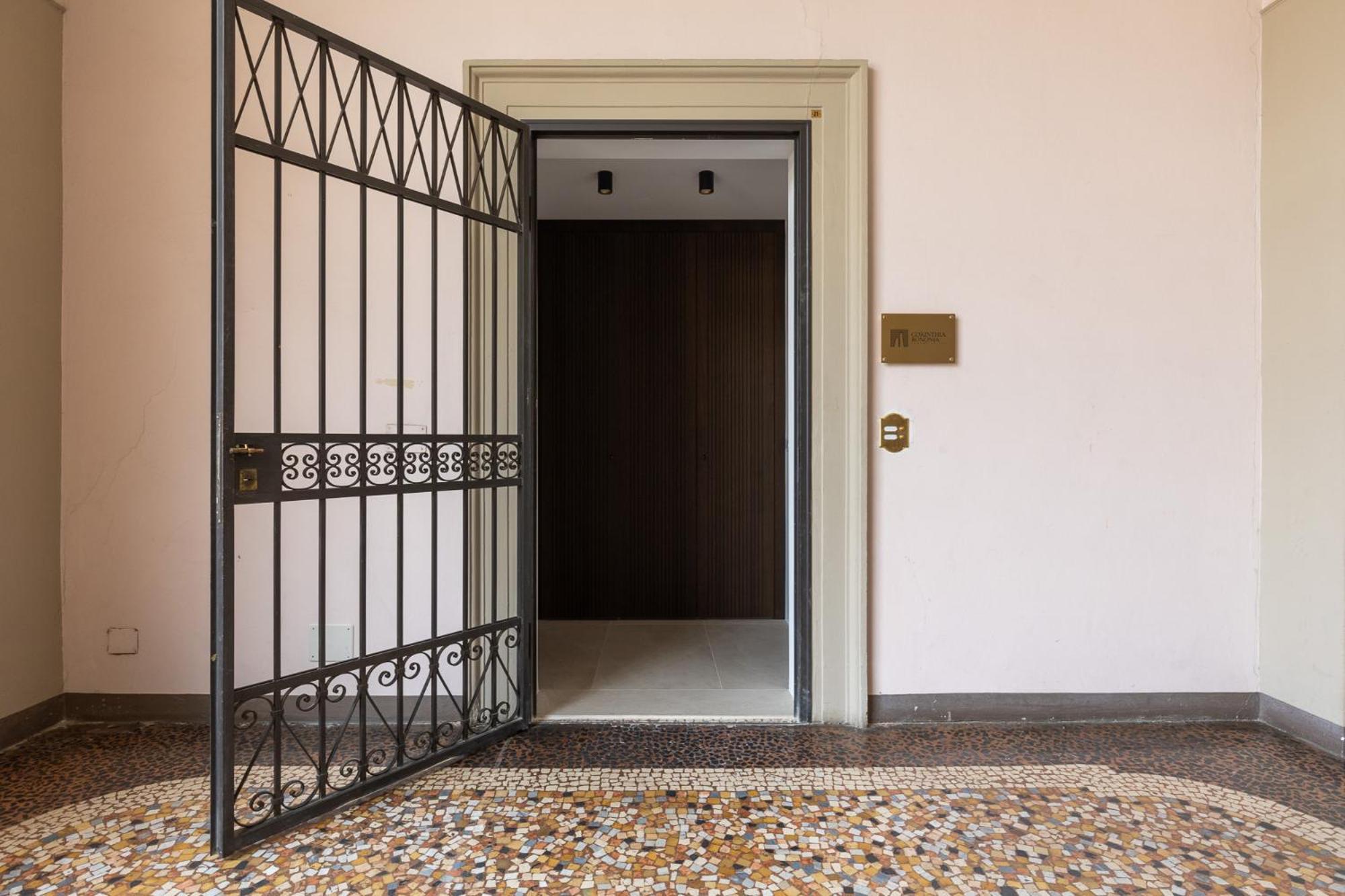 San Martino - Luxury Apartments By Design Club Collection Bologna Exterior photo